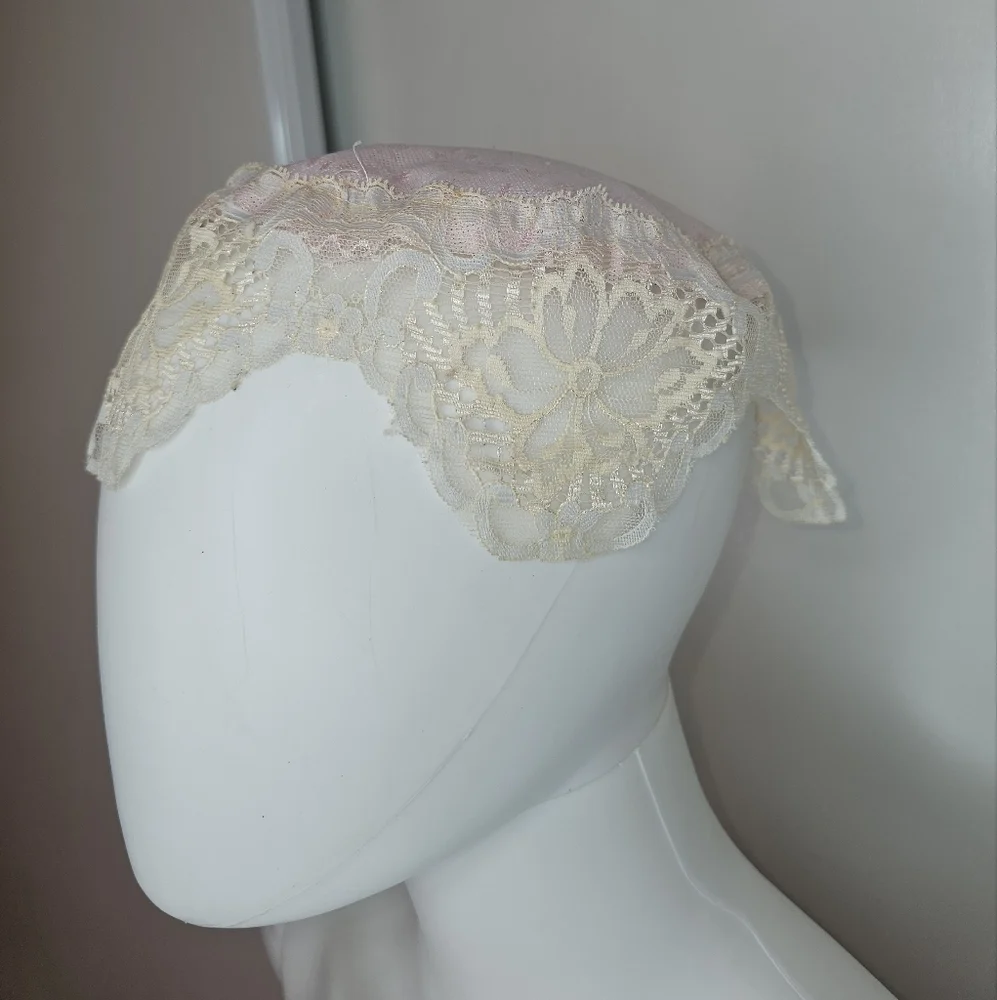 Elegant Cream/Pink Lace Trim Head Covering